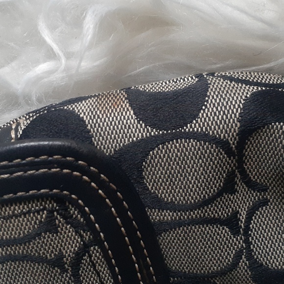 Vintage Coach Black and Gray 2 Pocket Wristlet - Picture 3 of 9